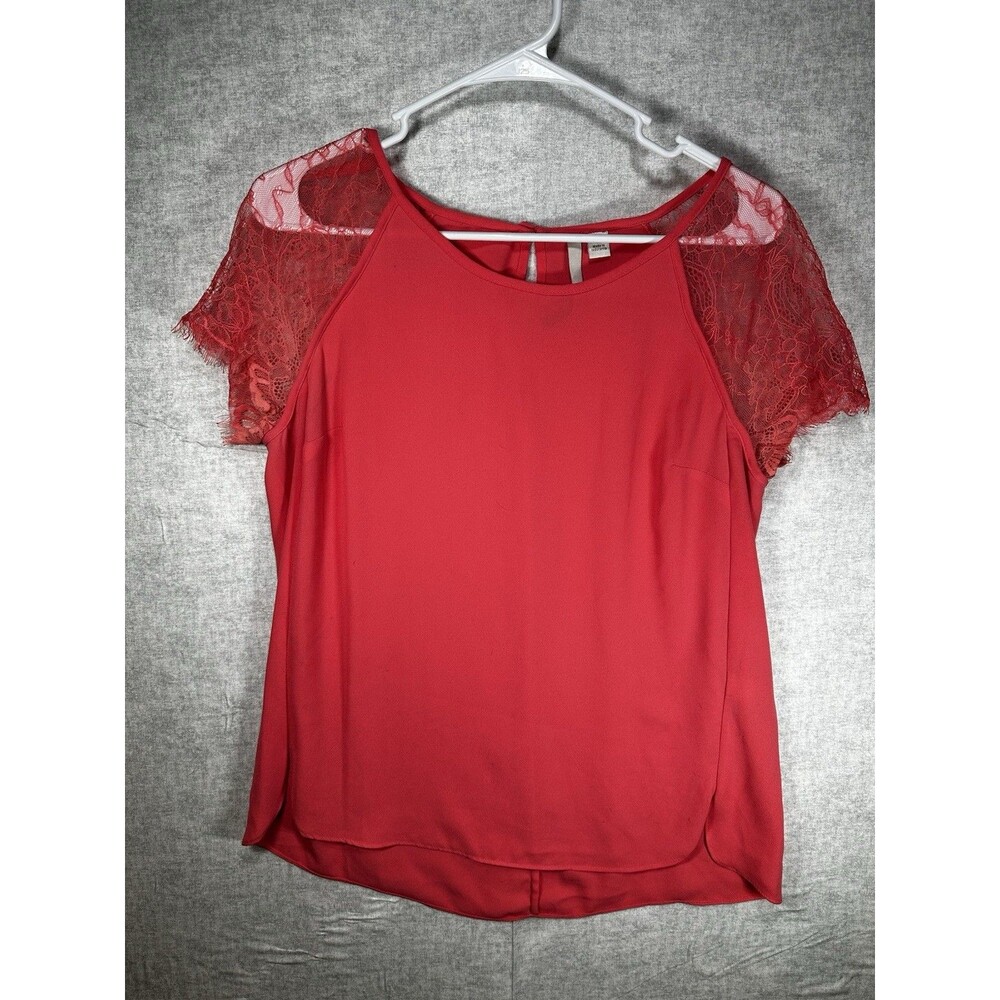 LC Lauren Conrad Pink Lace Blouse Size Medium Casual Lightweight Feminine Summer